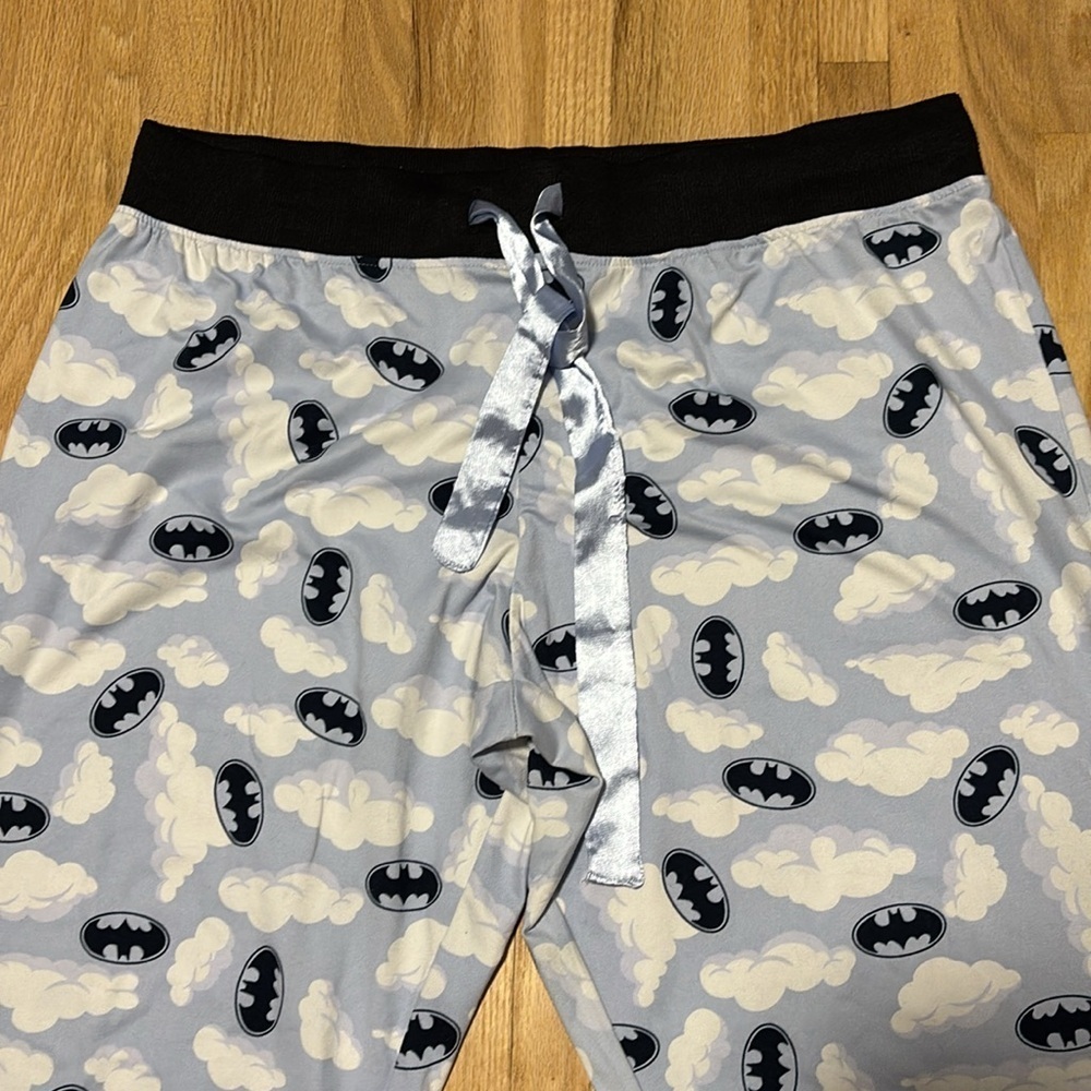 Batman Super Soft Pajama Wide Leg Pants - Picture 3 of 6